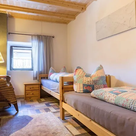 Der Grossestadl By Interhome Casa de Férias Winklen